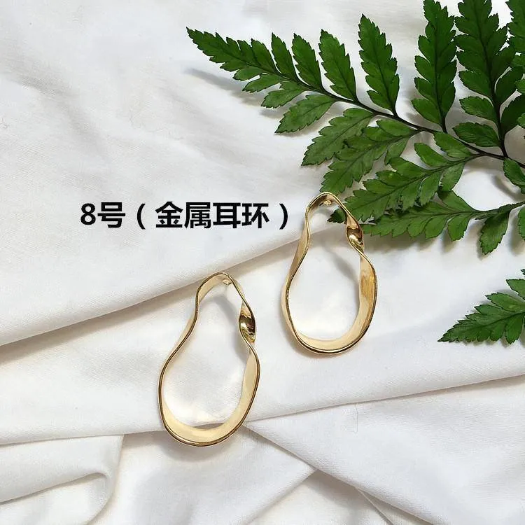 19 Styles, Geometric Minimalist Earrings Gold / Silver