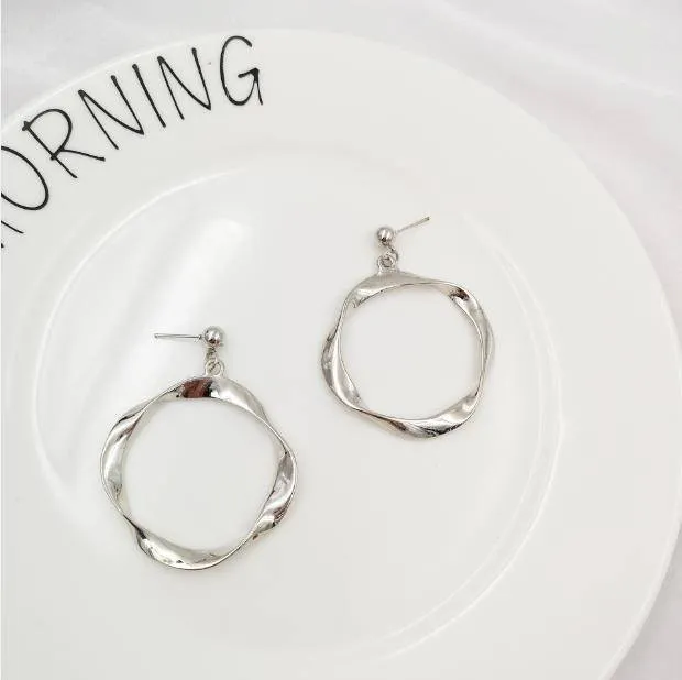19 Styles, Geometric Minimalist Earrings Gold / Silver
