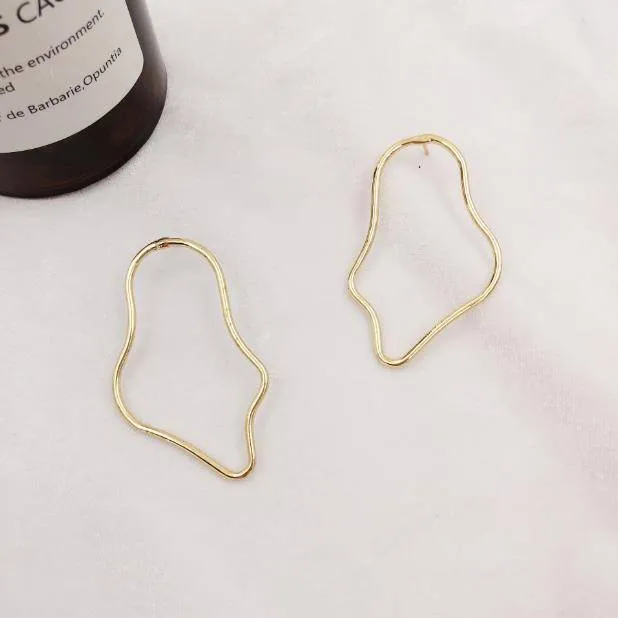 19 Styles, Geometric Minimalist Earrings Gold / Silver