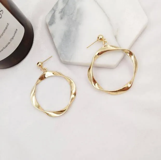 19 Styles, Geometric Minimalist Earrings Gold / Silver